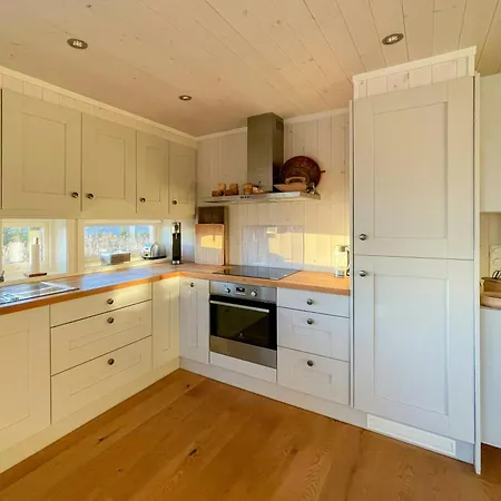 With Panoramic Views In Hafjell Øyer